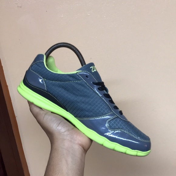 ZUMBA Z-Kickz 2 Women’s Low Top Work Out Sneakers “Grey Green” - Picture 9 of 17